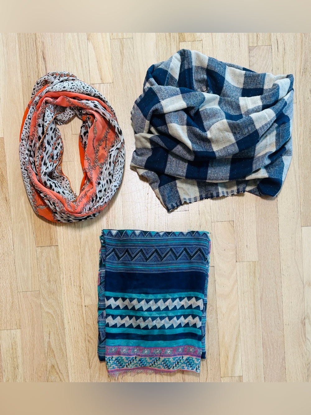 Lot of 3 Scarves Scarf infinity Buffalo Plaid + Pink/OrangeLeopard, Boho Print